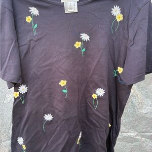 Navey T-Shirt with Daisy Embroidery